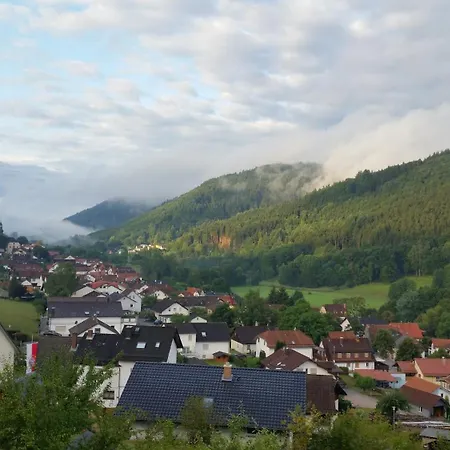 Korsikablick بيت للعطل
